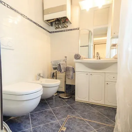 A 30 Metri Dal Mare Apartment *